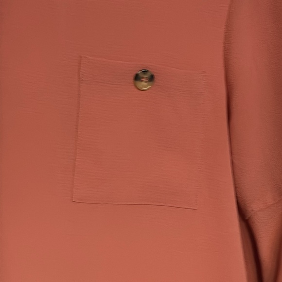 Cato size small women’s tunic salmon color button tab for sleeves pocket - Picture 2 of 6